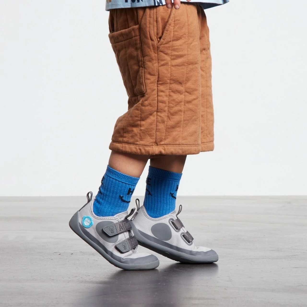 Affenzahn Lucky Hund Grau Barfußschuhe Baumwolle 3 Affenzahn Lucky Hund Grau Barfußschuhe Baumwolle – Bild 3