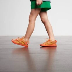 Affenzahn Sandalen LÖWE Barfußschuhe Mit Minimalsohle 24 Affenzahn Sandalen LÖWE Barfußschuhe Mit Minimalsohle -Kleine Welt Verkauf Affenzahn Sandalen Loewe braun 4 1280x1280